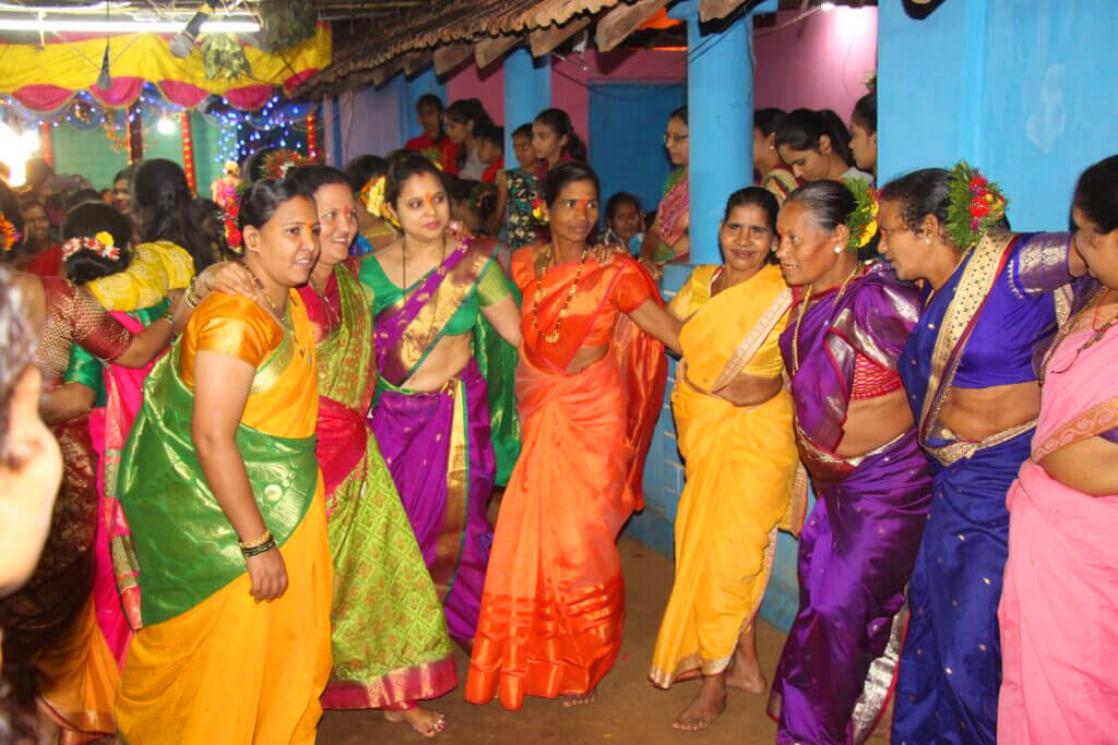 Kharvi fishermen Goa folk dancers